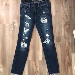 American Eagle ripped jegging cropped jeans